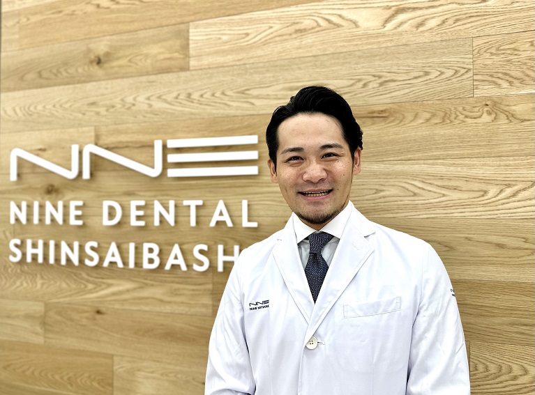 竹山歯科医師