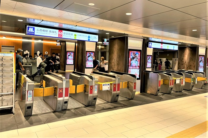 心斎橋駅出口4-A号